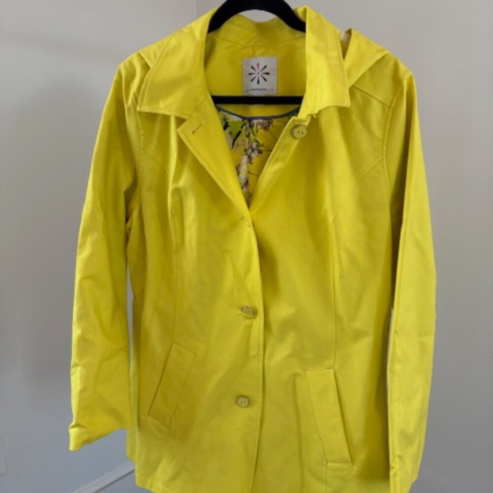 Isaac Mizrahi Live! Yellow Jacket